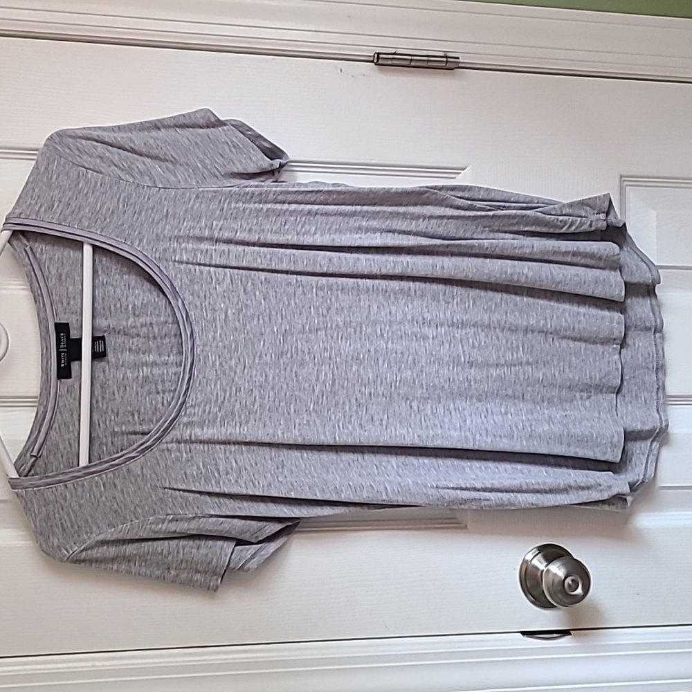 White house black market scoop neck tee